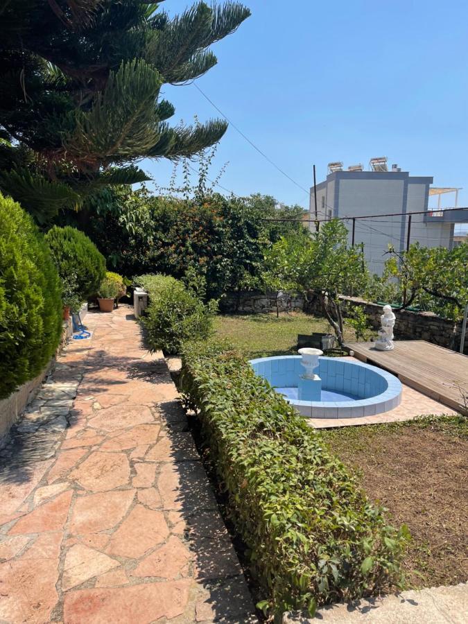 Elias Guest House Sarandë Eksteriør bilde
